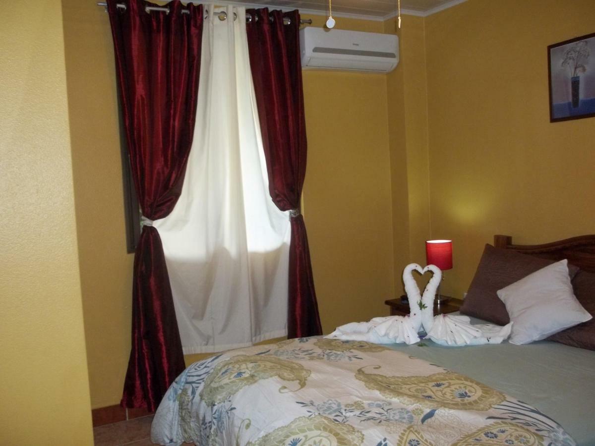 Hotel Tierra Del Fuego La Fortuna Pokoj fotografie